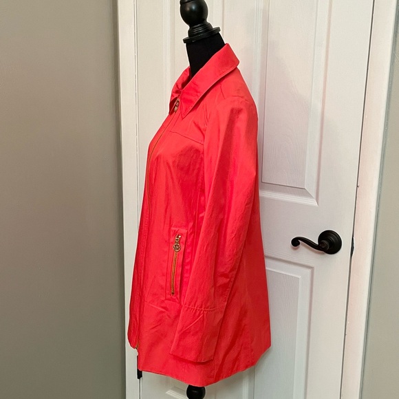 Michael Kors Raincoat🧡 - Picture 10 of 10